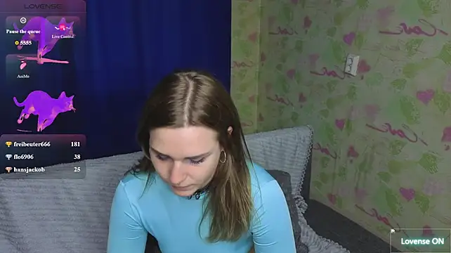HelenMartines stripchat live cam model