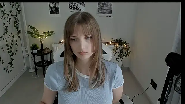 Star_Nellie stripchat live cam model