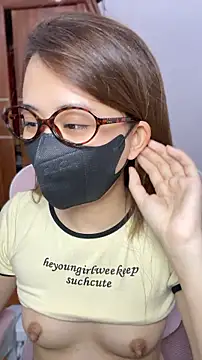Mochi_11 stripchat live cam model