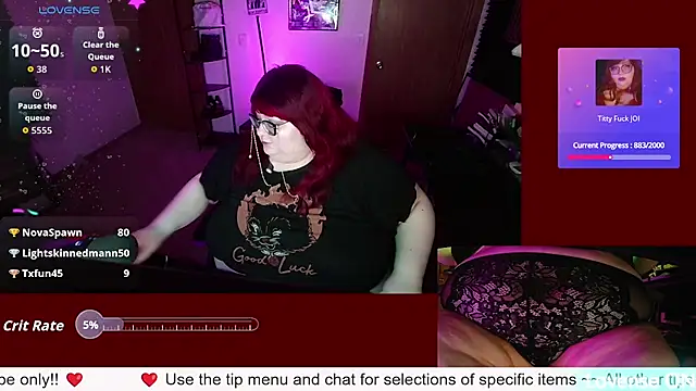 RileySynn stripchat live cam model