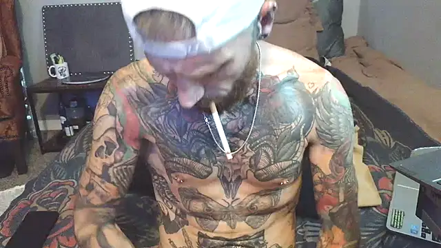 FrankieDRay stripchat live cam model