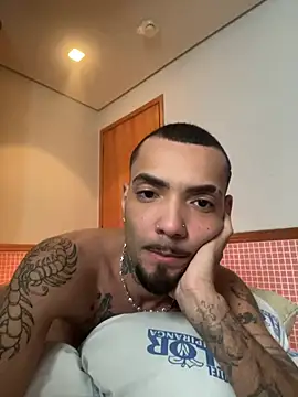 Rik_Olix stripchat live cam model