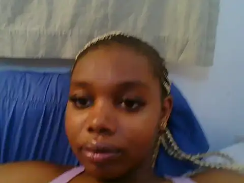 arisbellisimo stripchat live cam model