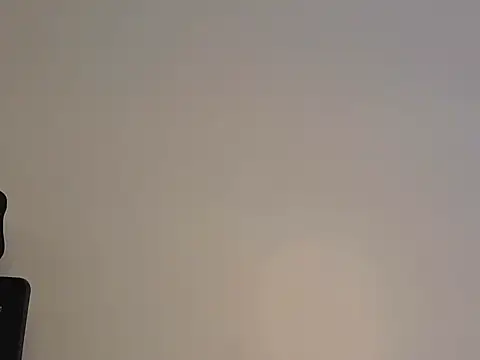 Cocoaauara stripchat live cam model