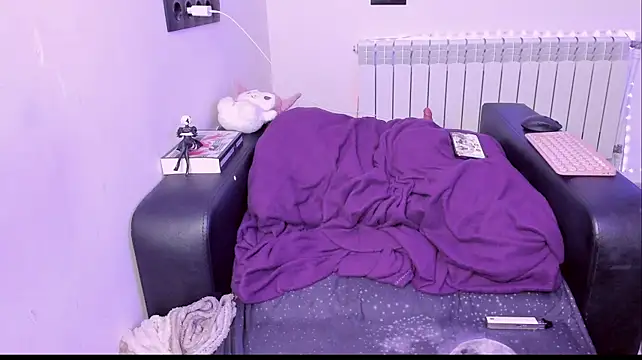 Lyricca stripchat live cam model