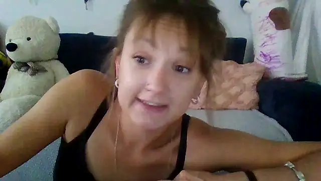 sensins_ stripchat live cam model