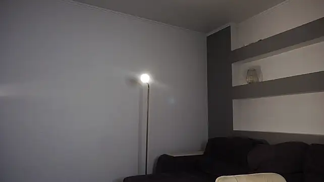 itschloe_ stripchat live cam model