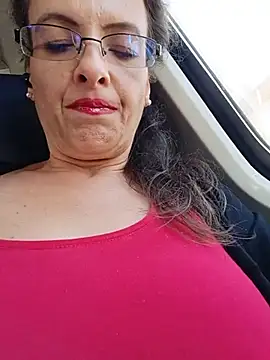 RebeccaNoble stripchat live cam model