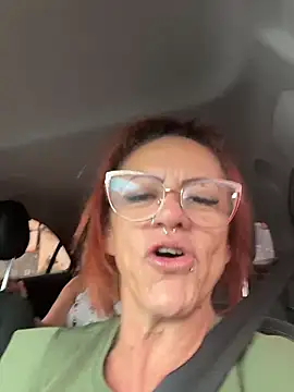 depildeluxo stripchat live cam model