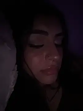 ThickerThanYoBitch stripchat live cam model