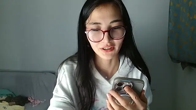 newfrommacau stripchat live cam model