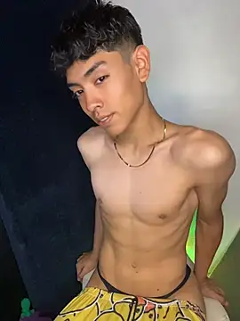 Lion_Boy18 stripchat live cam model