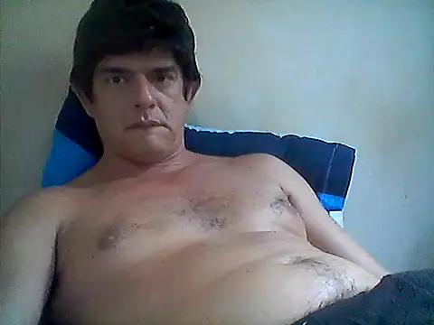Marobronco stripchat live cam model