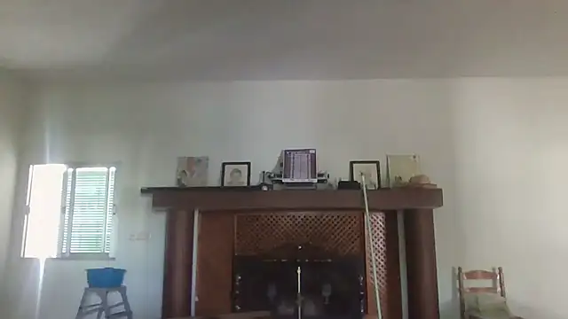 llopaco stripchat live cam model