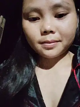 omiu-baby stripchat live cam model