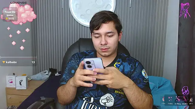 Julian_Smith21 stripchat live cam model