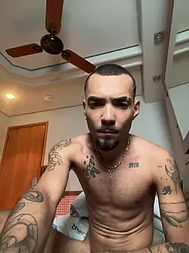 Rik_Olix stripchat live cam model