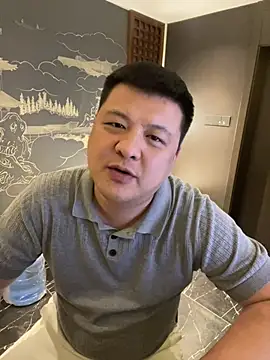 zhang1118 stripchat live cam model