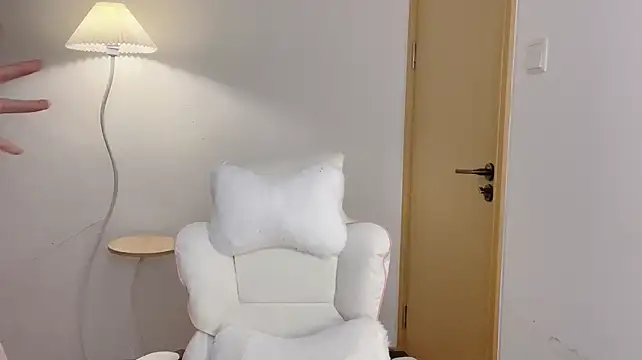 Annie-3 stripchat live cam model