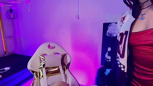 Cuore_kazx stripchat live cam model