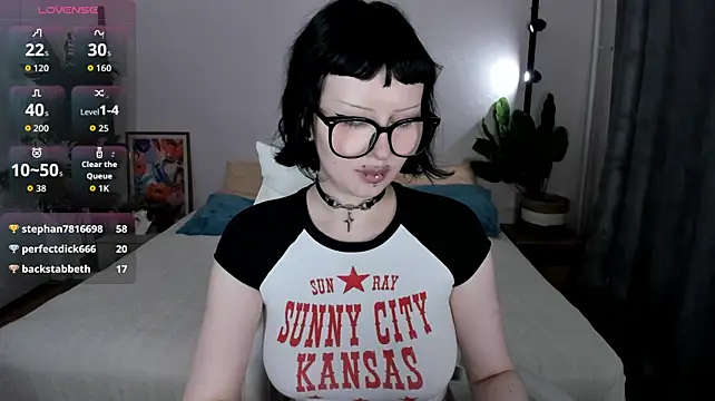 alice_chained stripchat live cam model