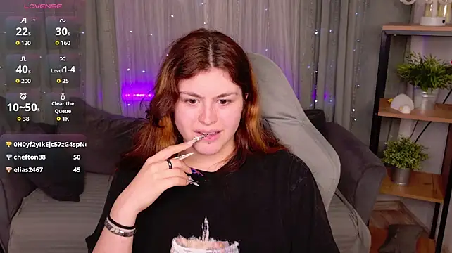 MySteisha stripchat live cam model