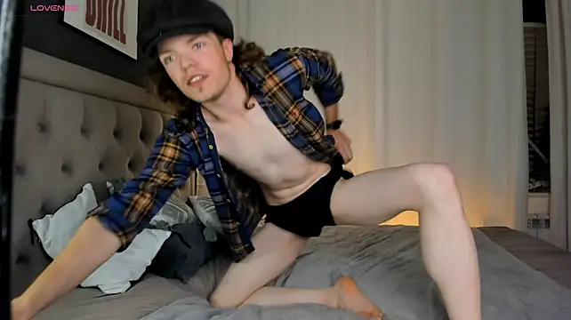 Evan_West stripchat live cam model