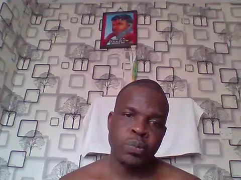 Chumba_001 stripchat live cam model
