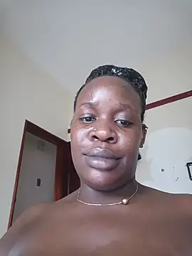 Broan_me stripchat live cam model