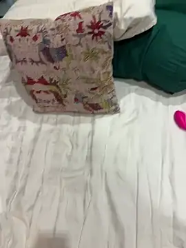 Stellafotzbella stripchat live cam model
