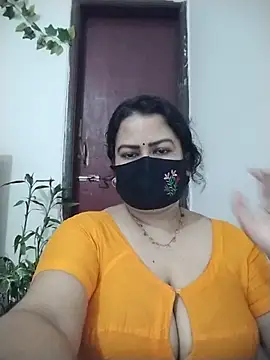Star--Girl stripchat live cam model