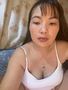 MUNMUN2K5 stripchat live cam model