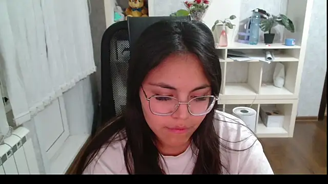 Anda_here stripchat live cam model