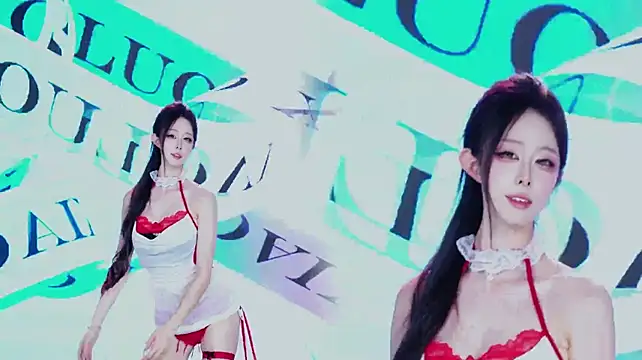 GIVENCHY-001 stripchat live cam model