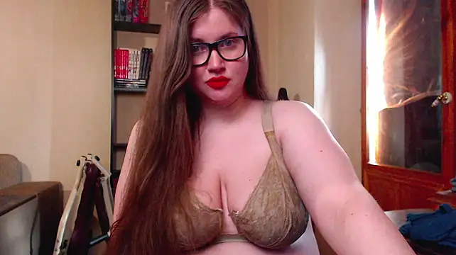 Alexandrra_ stripchat live cam model