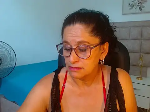 juanitaaxooxx stripchat live cam model
