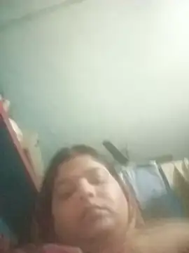 hot_bhabi1 stripchat live cam model