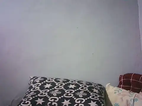 PinayMILF_69 stripchat live cam model