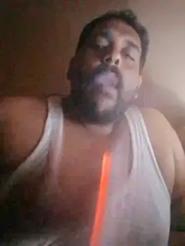elpoop7305 stripchat live cam model