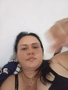 10luby stripchat live cam model