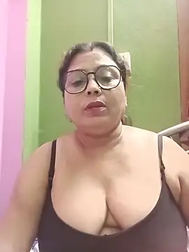 Horny_boudi321 stripchat live cam model