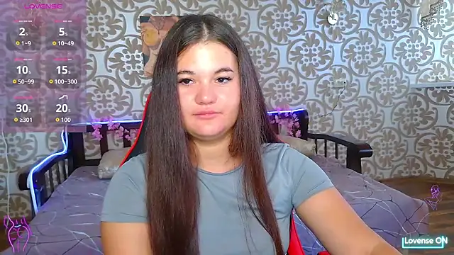 ElisesMuse stripchat live cam model
