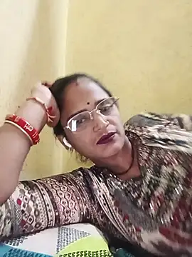 Cutkajal stripchat live cam model