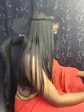 Misss-julli stripchat live cam model