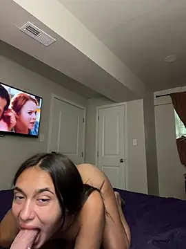 yoyo-fairy stripchat live cam model