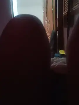 LatinaCalienteMilf stripchat live cam model