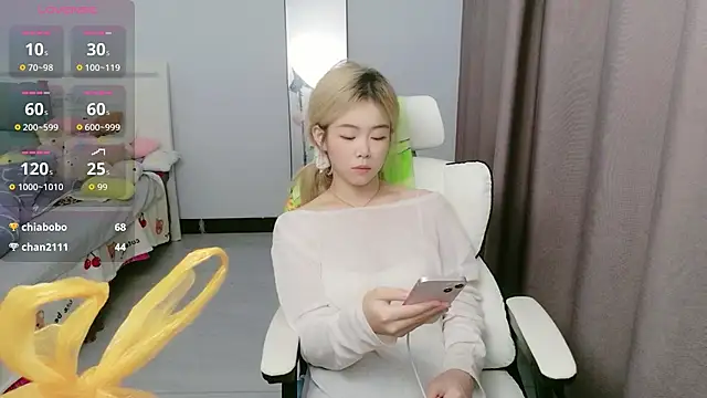 Sweetseng-seng stripchat live cam model