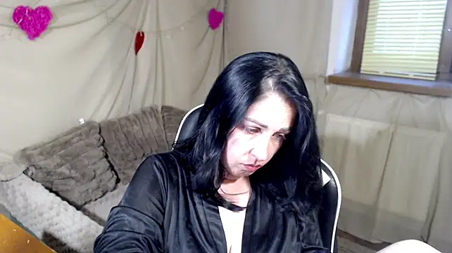 JillStevens stripchat live cam model