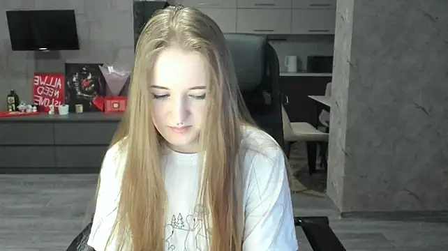 KateKayer stripchat live cam model