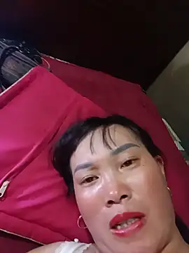Ppthuphu stripchat live cam model